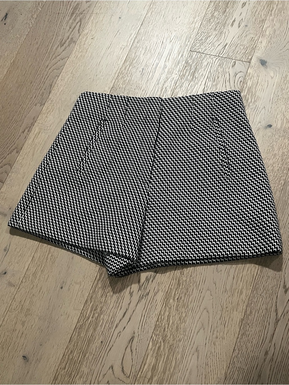 NWT Veronica Beard Jazmin Tweed Shorts - Picture 3 of 5